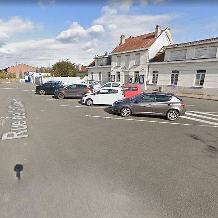 Hotel - Restaurant "Histoire De Bistrot" Isbergues 外观 照片